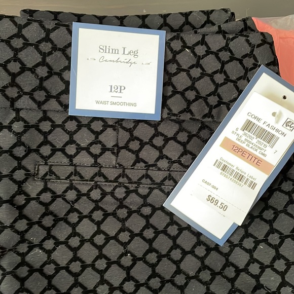 Black slim leg, waist smoothing pants. - Picture 2 of 3